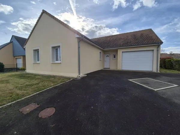 À VENDRE PAVILLON 104,44 M2 SECTEUR GASTINES, SABLÉ-SUR-