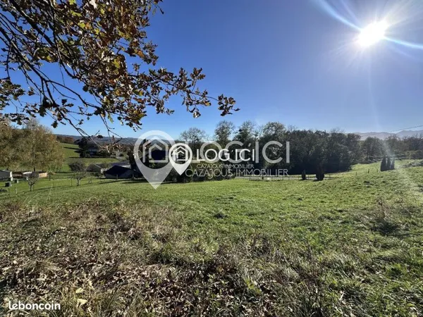 Terrain 2000 m² Nay