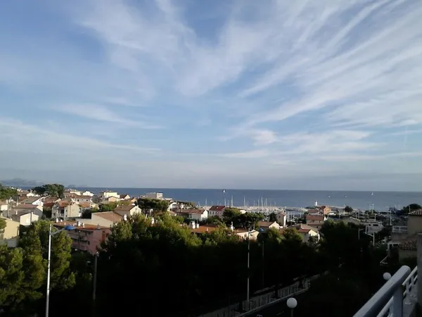 STUDIO A SAUSSET LES PINS