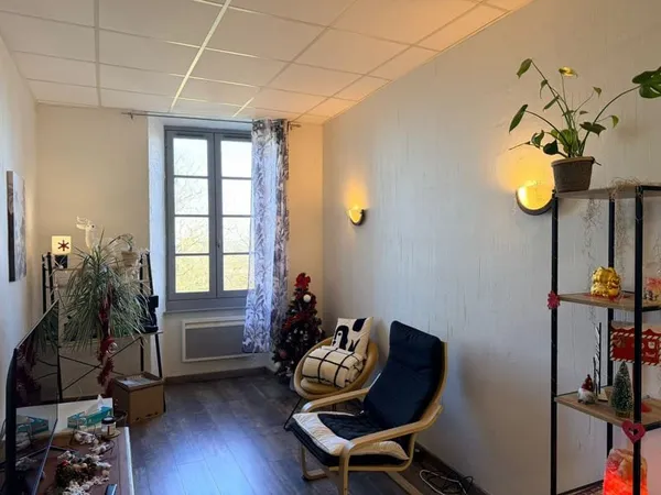 Appartement T2 - 26M2 - ST FELIX LAURAGAIS ( centre du villa