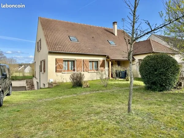Maison 8 pièces 175 m²