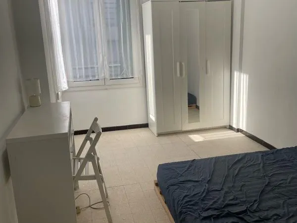 Colocation entre filles proche St Charles