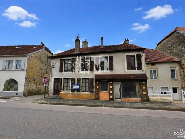 Maison 10 pièces 260 m²