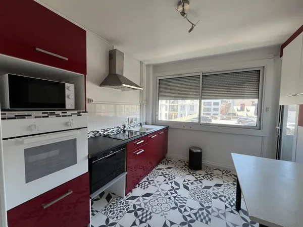 APPARTEMENT T3 AVEC CAVE