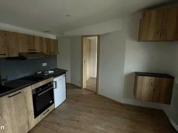 Appartement à louer au centre des Rousses