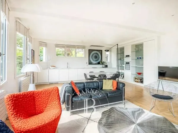 Le service location de la Maison BARNES vous propose ce bien :