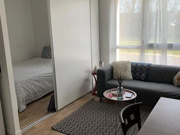 Location studio meublé 26m2 T1bis 465 charges comprises