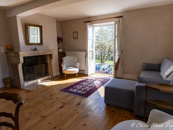 Loue Petite maison meublée à Dardilly - 2 chambres, 75m²