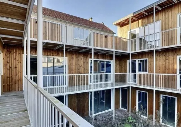 Immeuble refait à neuf.
