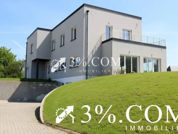 Superbe maison contemporaine de 300 m2 à finaliser