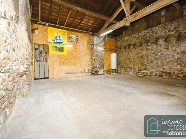 Entrepôt, atelier 95 m² BRAINS
