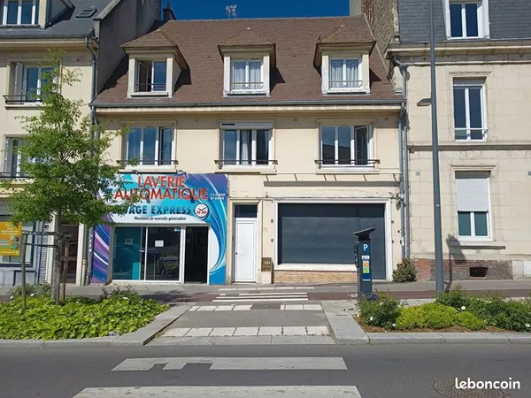 Immeuble 234 m²