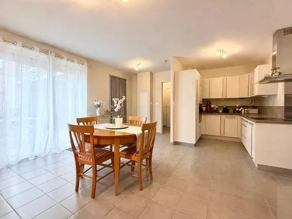 Appartement 3 pièces 64 m²