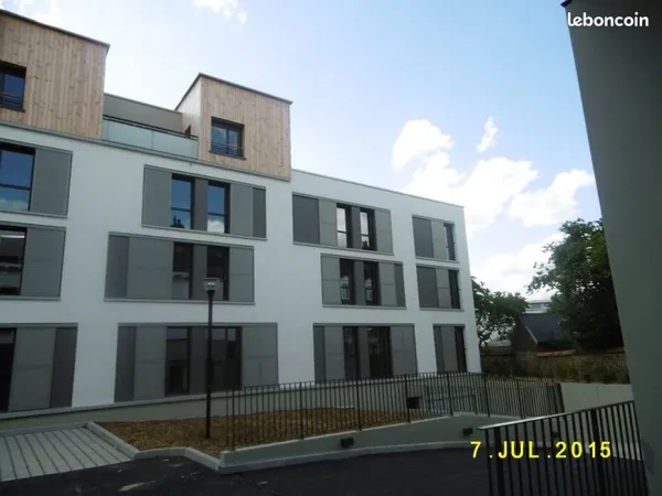 LOCATION F1 meublé -Residence Clair matin recente plein centre ville