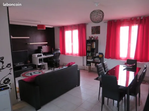 Appartement T3 entièrement meublé et tout équipé de 66 m² lumineux et proche des transports, idéal c