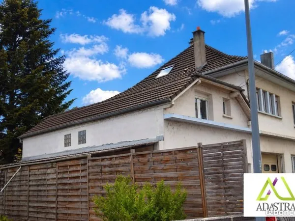 Maison de rapport scindée en 2 appartements type F1 de 36 et 43m2 en duplex