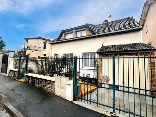 Maison Vitry Sur Seine - Secteur Clos Langlois - 5 pièces 95 m²