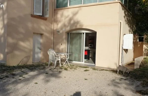 Beau studio meuble 21M2 étudiant haut du merlan