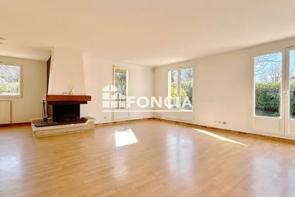 Maison 6 pièces 142 m²