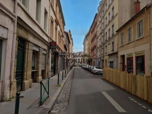 Appartement 8 pièces 99 m²