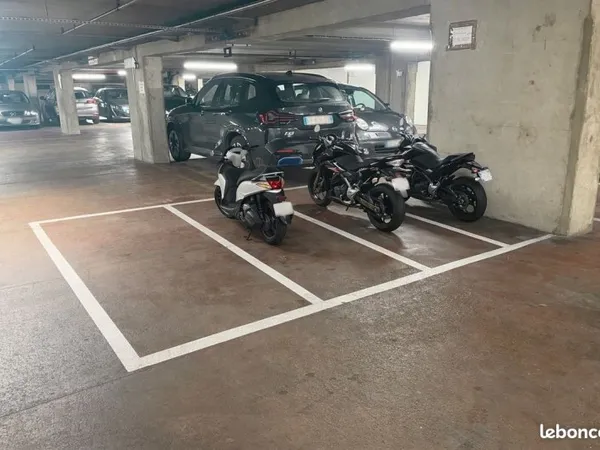 Parking Moto ou Scooter Paris 13ème