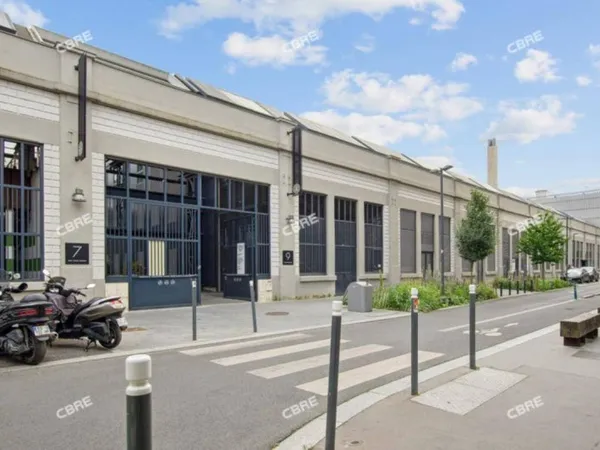 Bureau 2845 m²