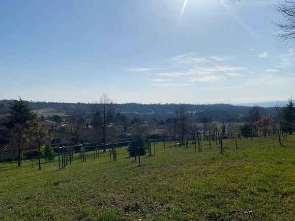 À VENDRE - Terrain à bâtir d'exception à Châteauneuf-sur-Isère