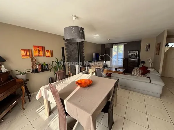 Maison 7 pièces 140 m²