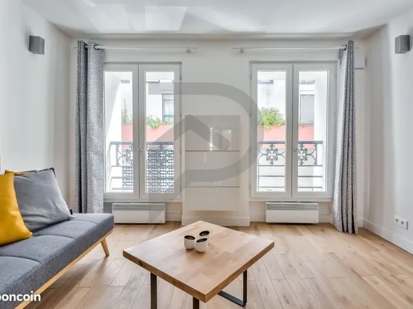 F2 de 30m² refait à neuf - Paris 18 - Proche Montmartre & Métro