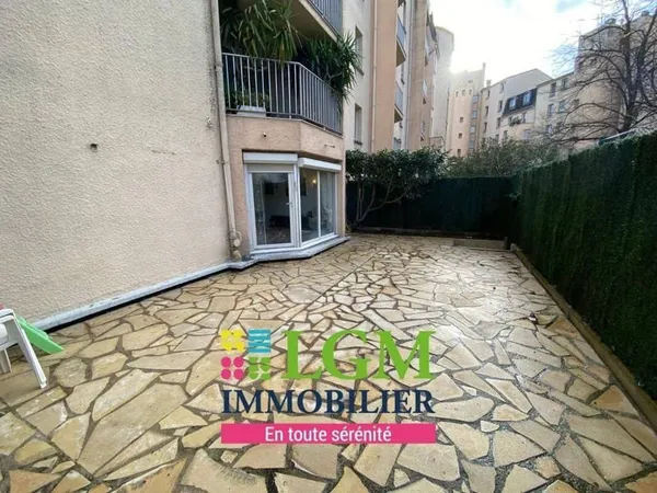Appartement 5 pièces 93 m²