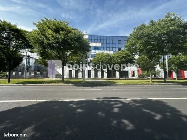Fonds de commerce 240 m²