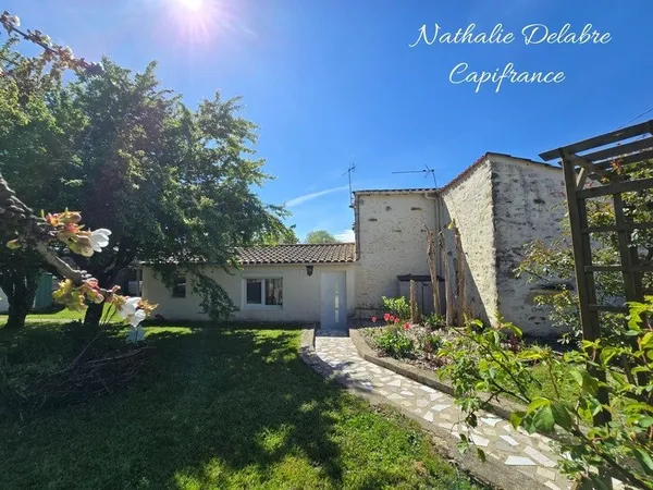 Maison à vendre 4 pièces AUGE (79)