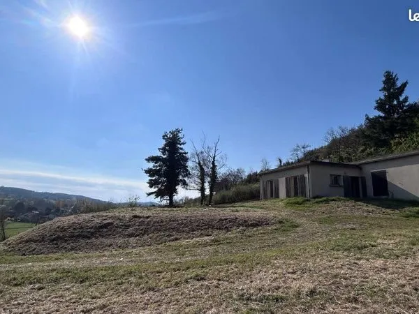 Maison 130 m² sur grand terrain - Moras‑en‑Valloire