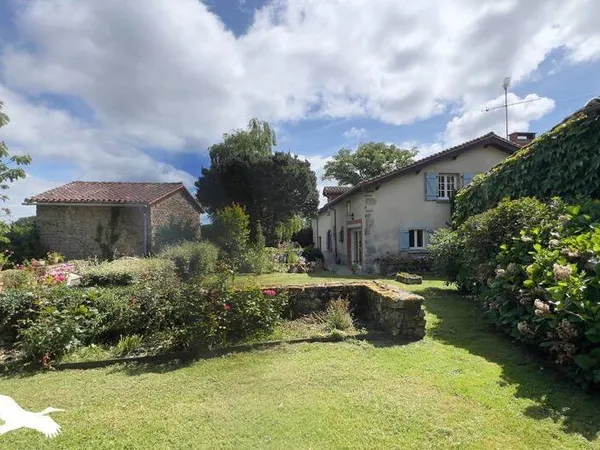 Maison 6 pièces 160 m²