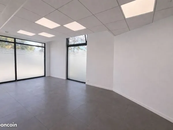 Bureaux 115 m² Plescop