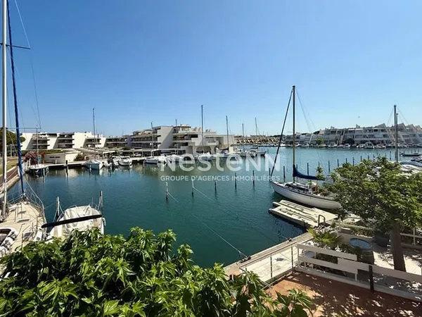 Marina d'angle Plage Sud Appontement 3.20m X 12.50m