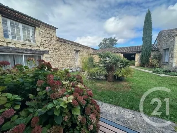 Maison 20 pièces 1400 m²