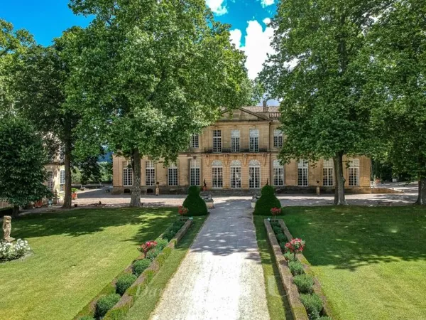 Luberon - Exceptionnel Chateau en Provence