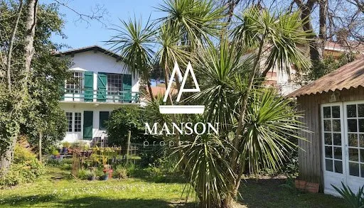 Maison 10 pièces 139 m²