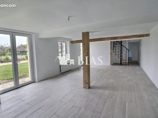 Maison 6 pièces 140 m²