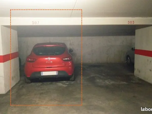 Place de parking sous-sol