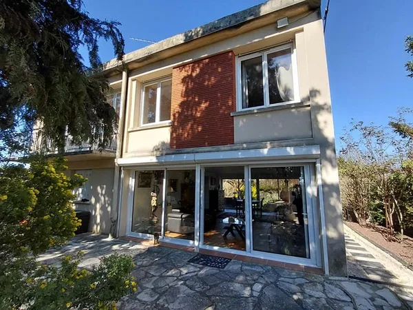 Maison Clermont Le Fort 5 pièces 134 m2
