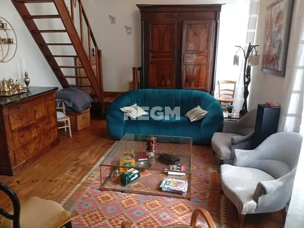 Maison 9 pièces 194 m²