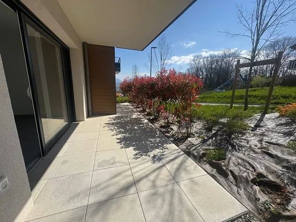APPARTEMENT REIGNIER-ESERY - 4 pièce(s) - 82.5 m2