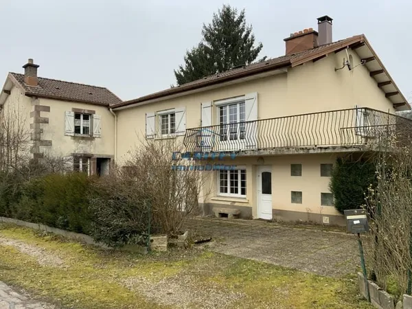 Maison de 110 m2 située sur la commune de FOUGEROLLES-SAINT-VALBERT