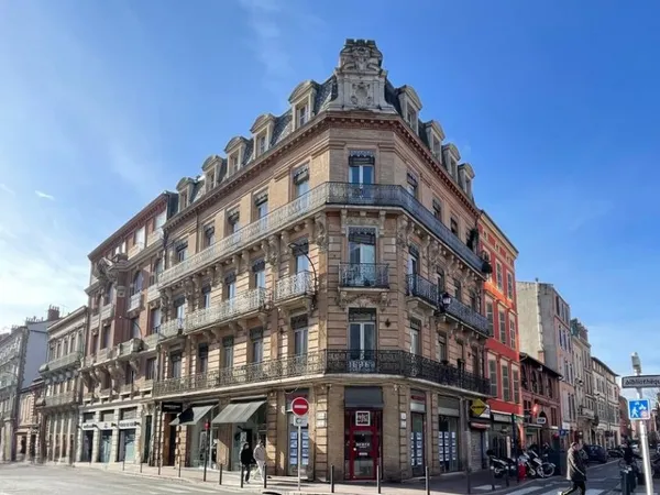 Immeuble 562 m²