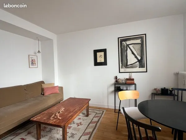 Appartement T4 rénové - Loué meublé - Vue imprenable