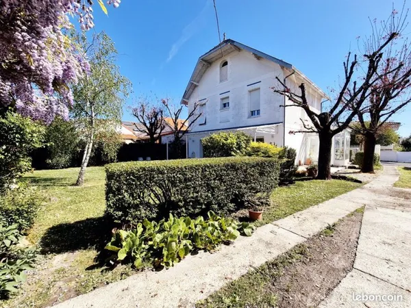 Maison 7 pièces 165 m²