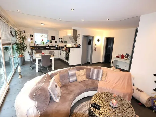 BLOTZHEIM PROCHE CENTRE TRÈS BEAU 3 PIÈCES DE 78 M2 AVEC TER