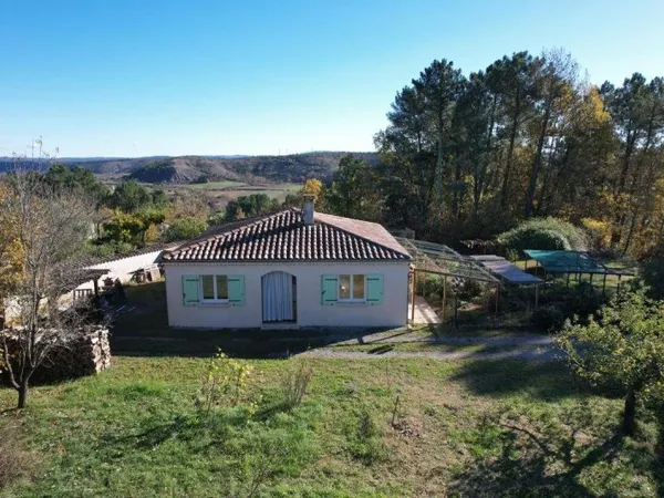 Maison de plain-pied 3 pièces 84 m²
